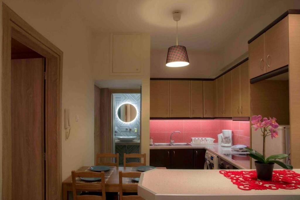7 Steps Apartment Metro Syggrou Fix Near Acropolis เอเธนส์ ภายนอก รูปภาพ
