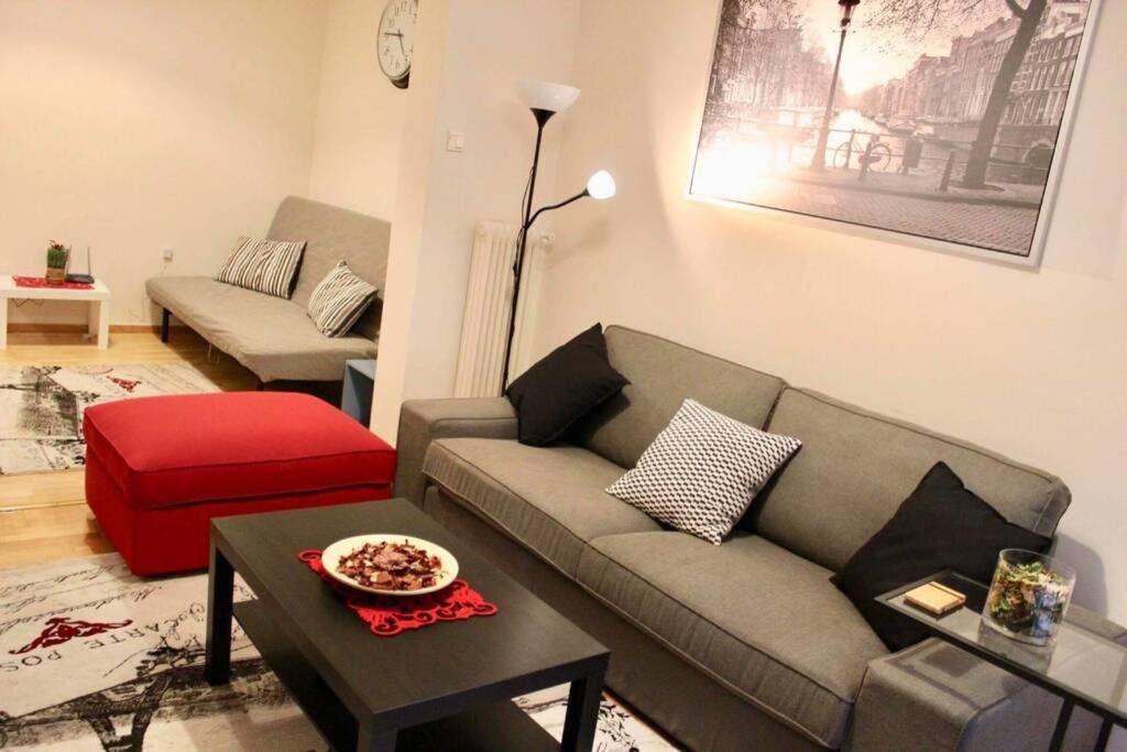 7 Steps Apartment Metro Syggrou Fix Near Acropolis เอเธนส์ ภายนอก รูปภาพ